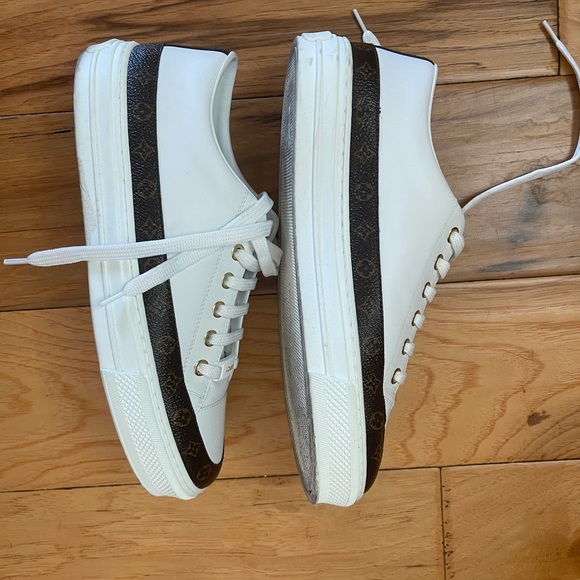 Worn once. Fabulous condition - Picture 4 of 5